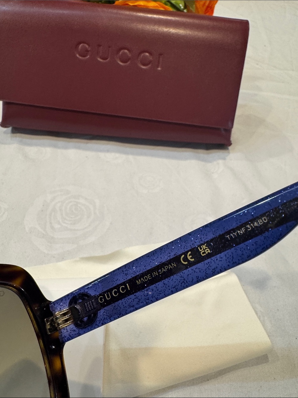 Authentic Gucci Black Square Sunglasses with Red & Blue Temple Stripes - Picture 9 of 11